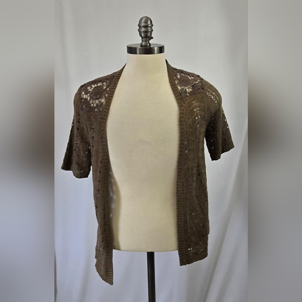 Versona Accessories Cardigan Short Sleeve Open Front Eyelet Crochet Size Medium